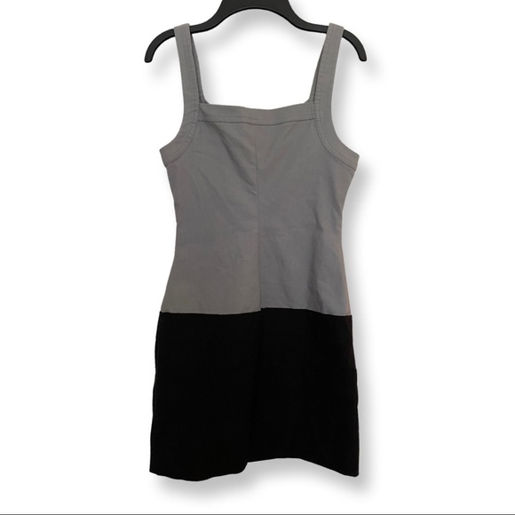GUESS color-block dress size small - Picture 2 of 4